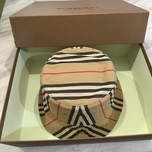 Burberry Bucket Hat